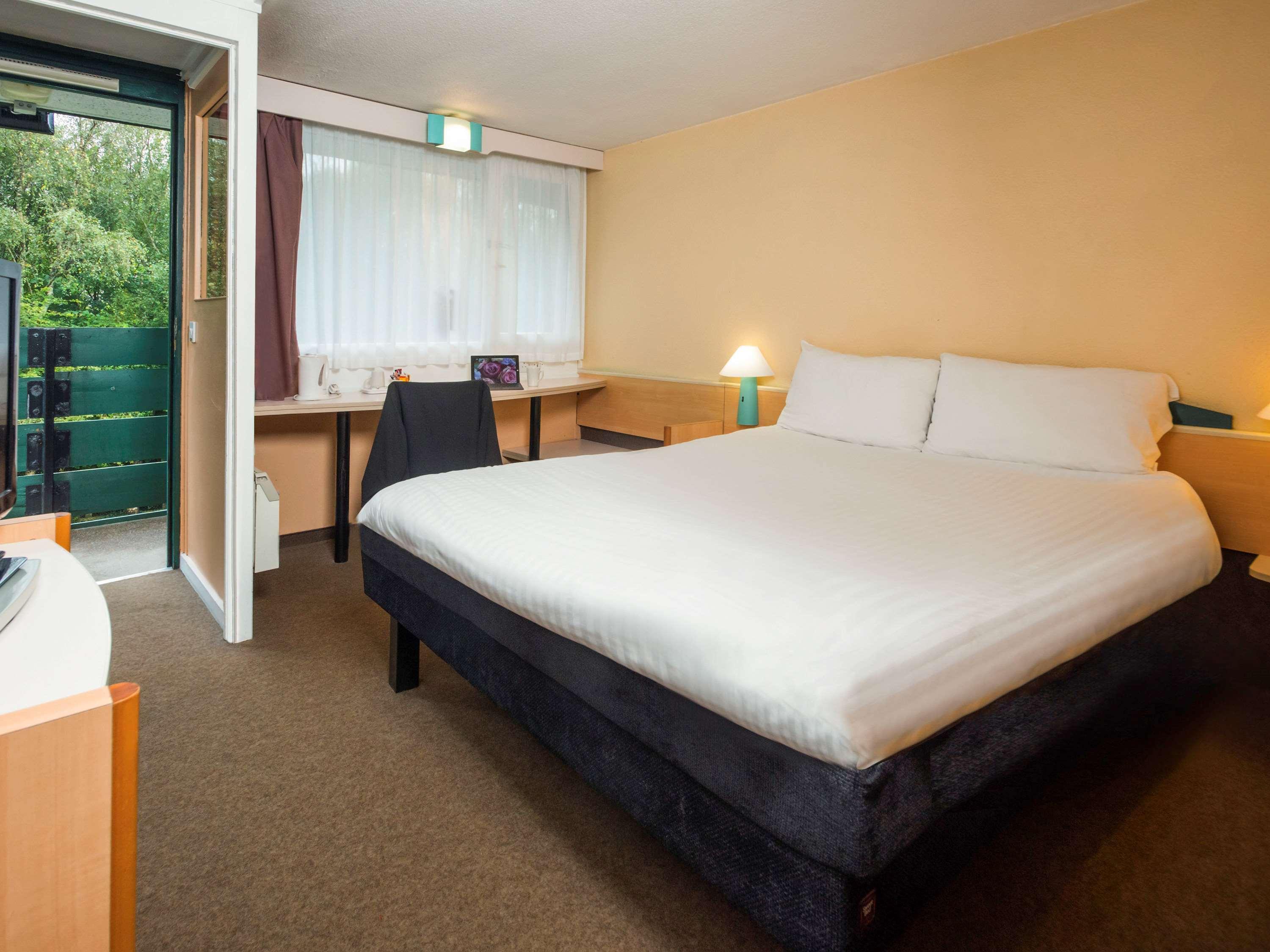 Ibis Plymouth Hotel Екстериор снимка