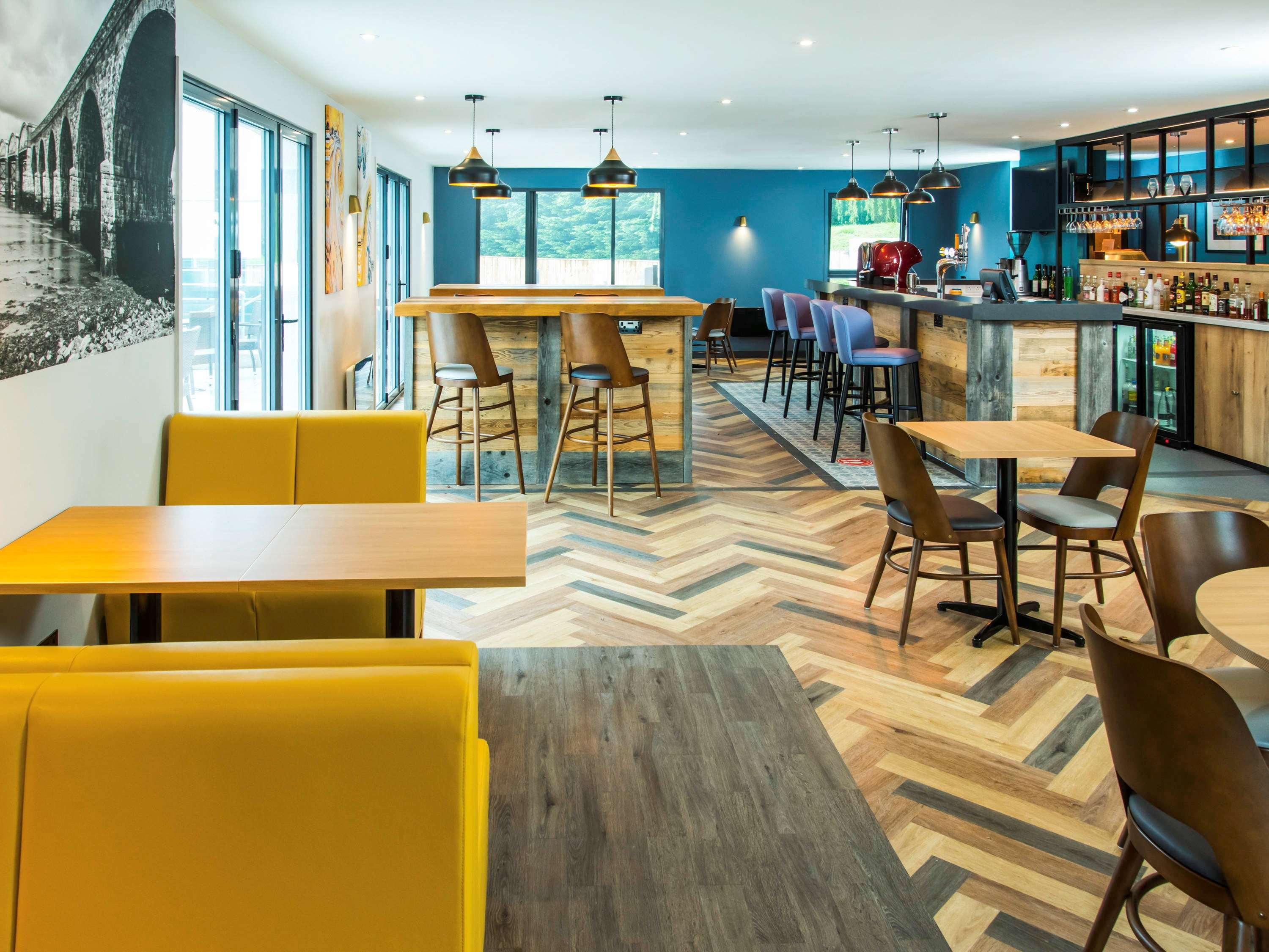 Ibis Plymouth Hotel Екстериор снимка