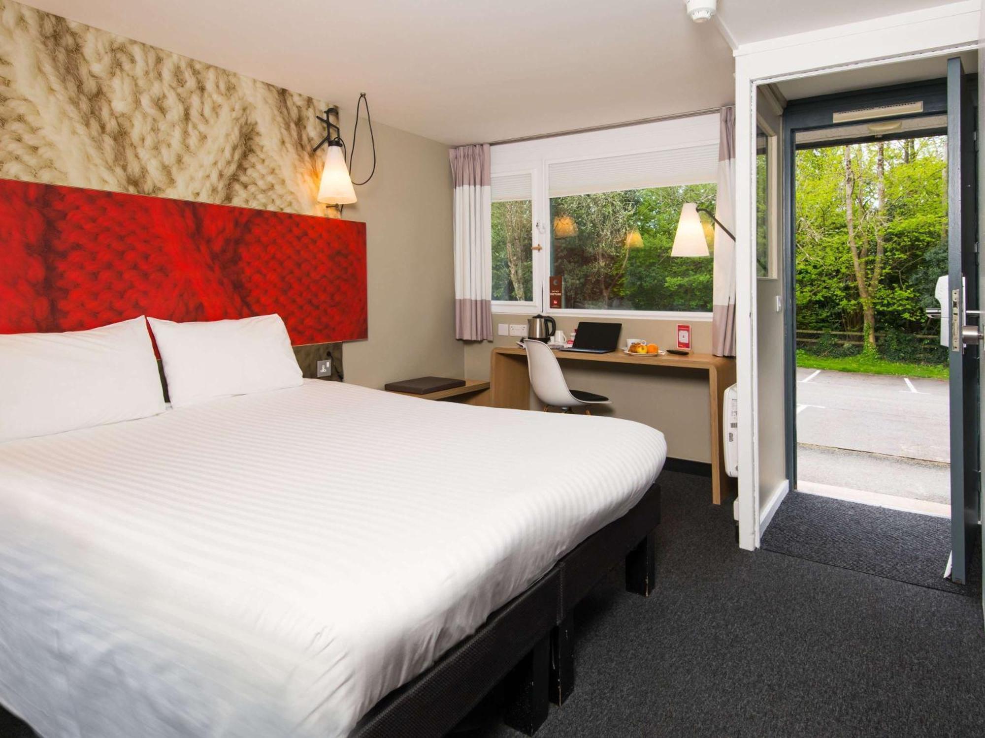 Ibis Plymouth Hotel Екстериор снимка